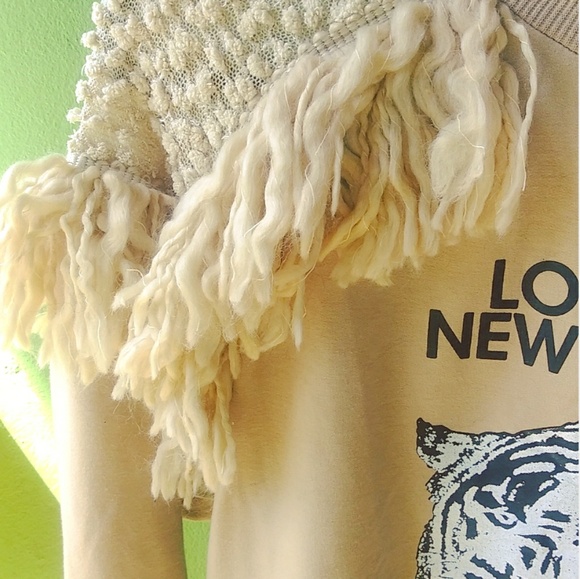 Top - Picture 3 of 3